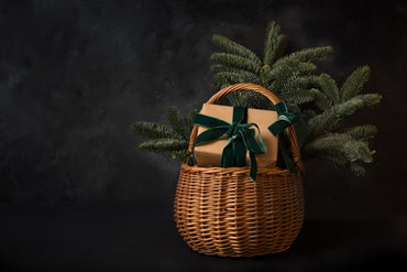 How to Create Thoughtful Holiday Gift Baskets