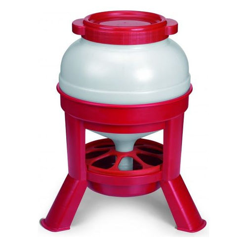 35 Lb. Capacity Little Giant Plastic Dome Feeder Heavy Duty Plastic Gravity Poultry Feeder