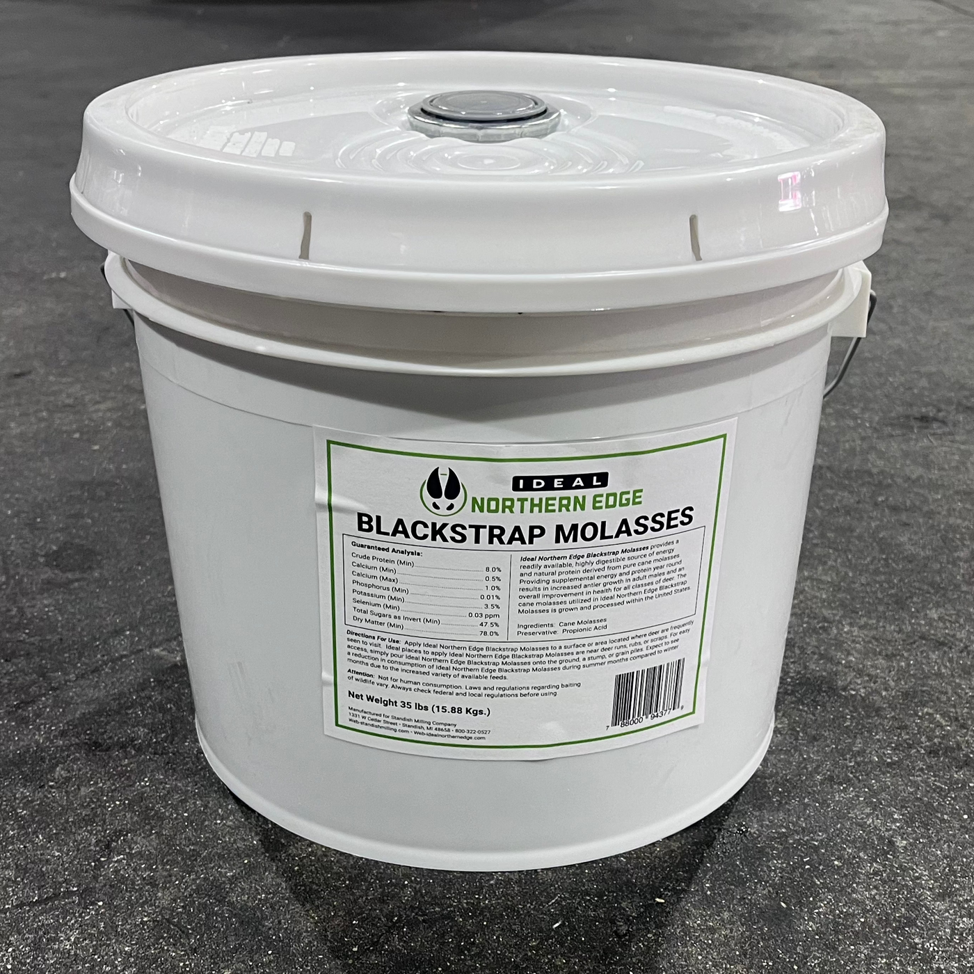 35 Lb. Ideal Northern Edge Blackstrap Molasses Bucket