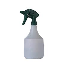 32 Ounce Professional Spray Bottle