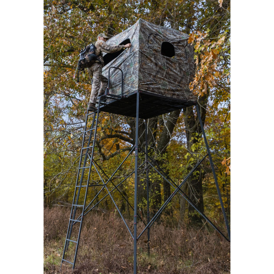 Primal Treestand The Garrison 12' Deluxe Quad Pod with Enclosure ...