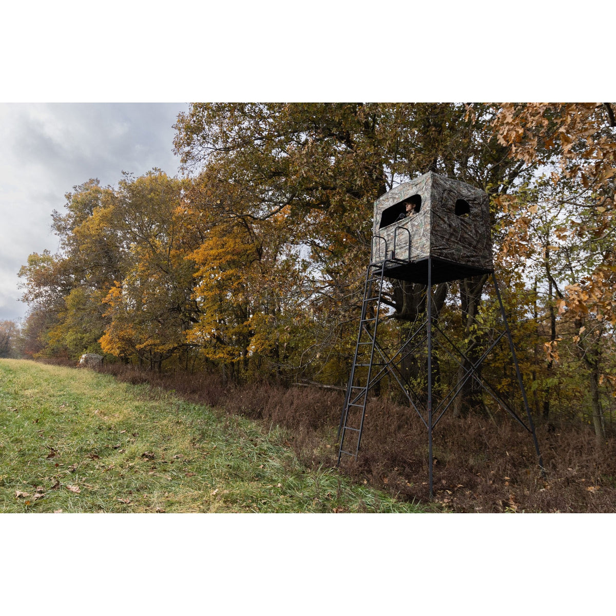 Primal Treestand The Garrison 12' Deluxe Quad Pod Enclosure
